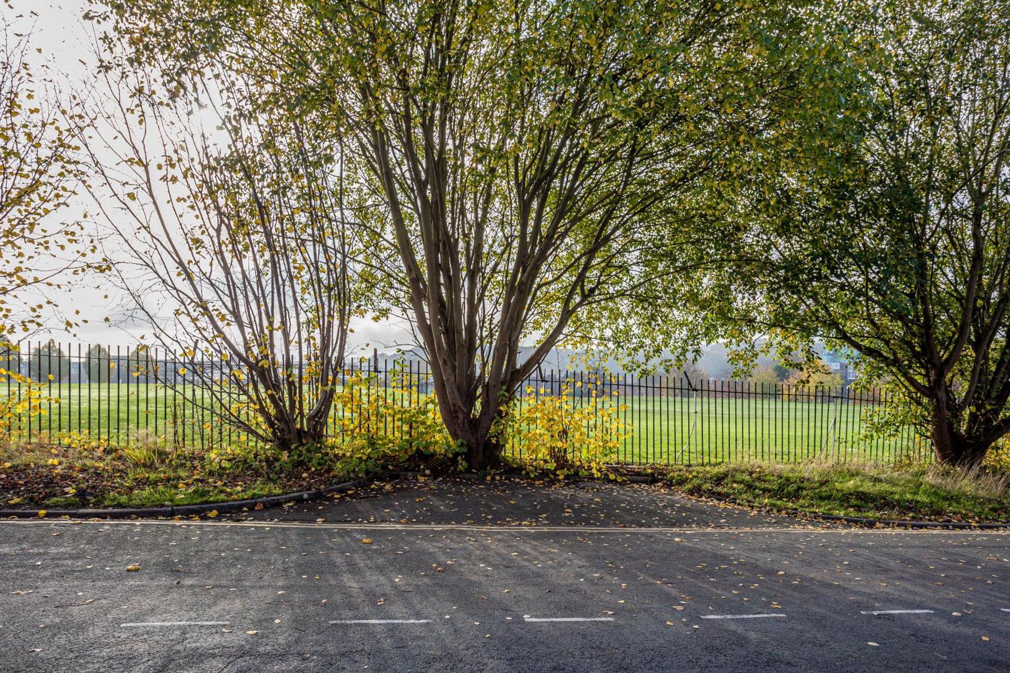 Coronation House By Yourstays - 3 Bedroom House In Newcastle-Under-Lyme Stoke-on-Trent Bagian luar foto